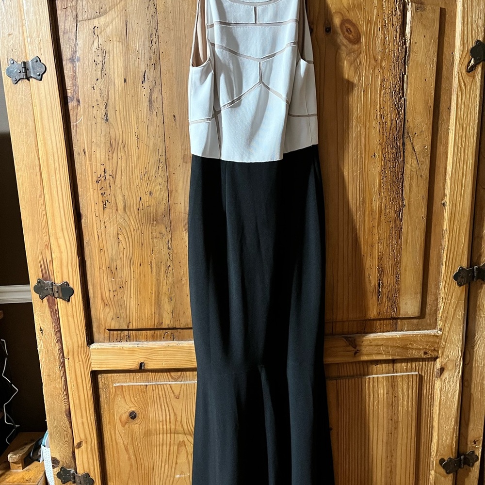 JS Collections Formal Dress - Picture 2 of 4